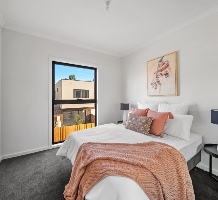 bed room with